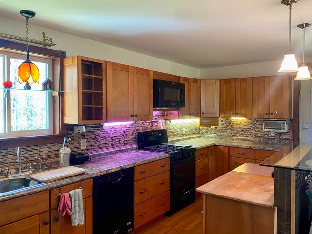 1810 Route 102, Canaan, VT 05903