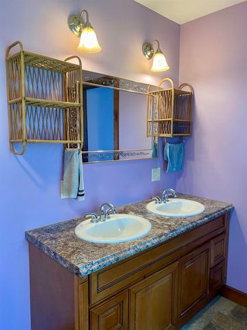 1810 Route 102, Canaan, VT 05903