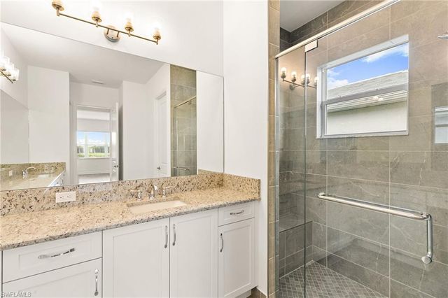 2924 Bloomfield WAY, Naples, FL 34112