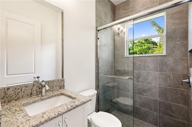 2924 Bloomfield WAY, Naples, FL 34112