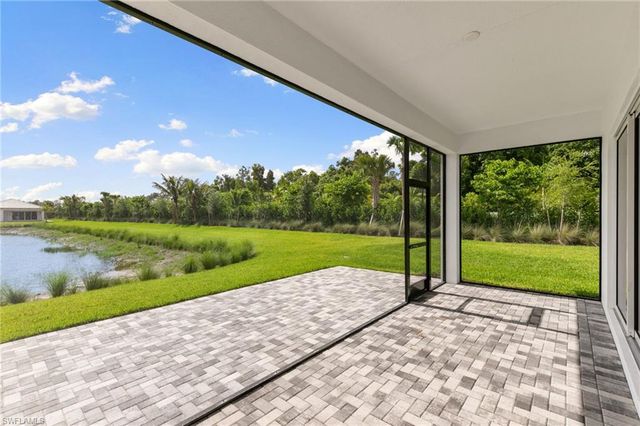 2924 Bloomfield WAY, Naples, FL 34112