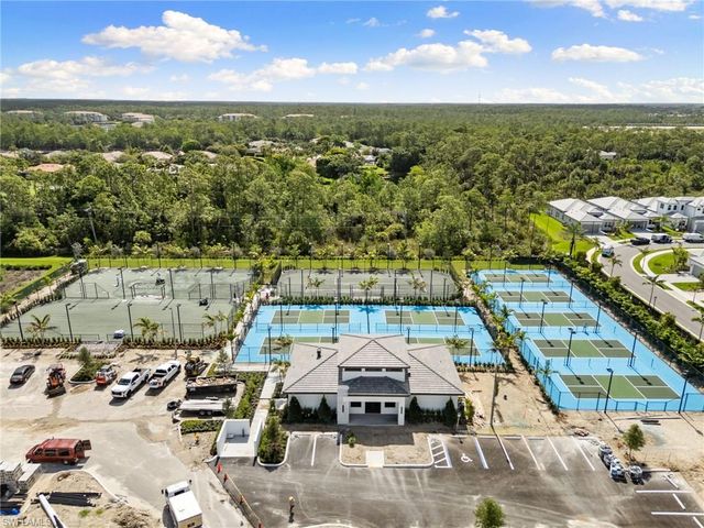 2924 Bloomfield WAY, Naples, FL 34112