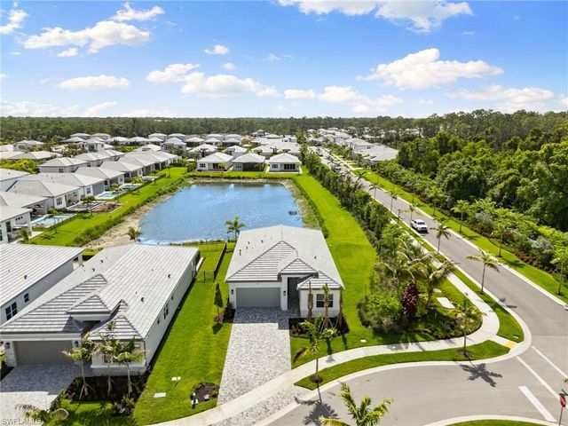 2924 Bloomfield WAY, Naples, FL 34112