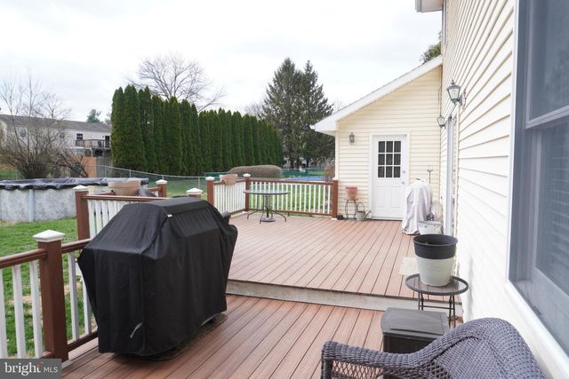 4109 LISA DR, Harrisburg, PA 17112