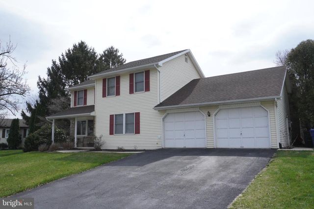 4109 LISA DR, Harrisburg, PA 17112