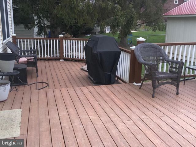 4109 LISA DR, Harrisburg, PA 17112