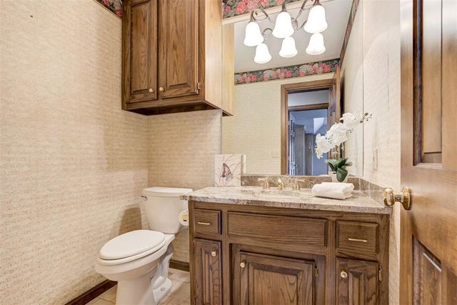 1308 Interurban Way, Edmond, OK 73034