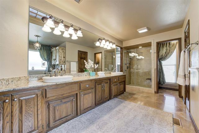 1308 Interurban Way, Edmond, OK 73034