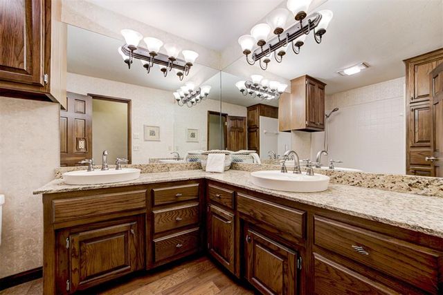 1308 Interurban Way, Edmond, OK 73034