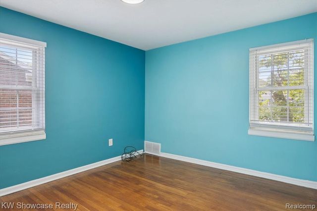 23112 Marter Road, Saint Clair Shores, MI 48080