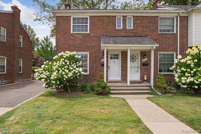 23112 Marter Road, Saint Clair Shores, MI 48080
