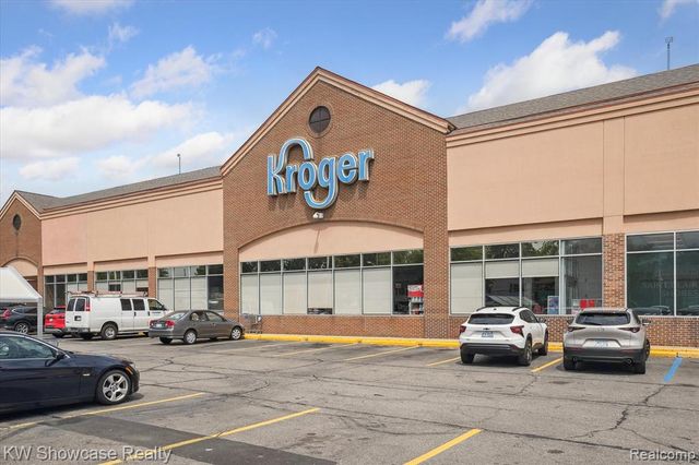 23112 Marter Road, Saint Clair Shores, MI 48080