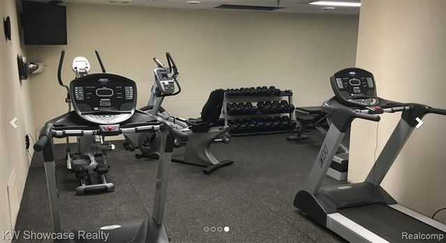 23112 Marter Road, Saint Clair Shores, MI 48080