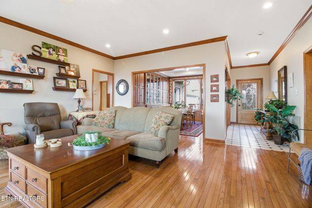 310 Teague Lane, Sevierville, TN 37862