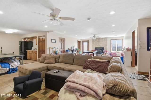 310 Teague Lane, Sevierville, TN 37862