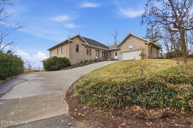 310 Teague Lane, Sevierville, TN 37862