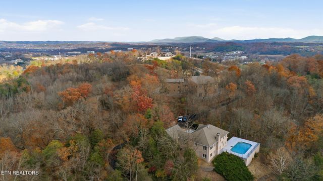 310 Teague Lane, Sevierville, TN 37862