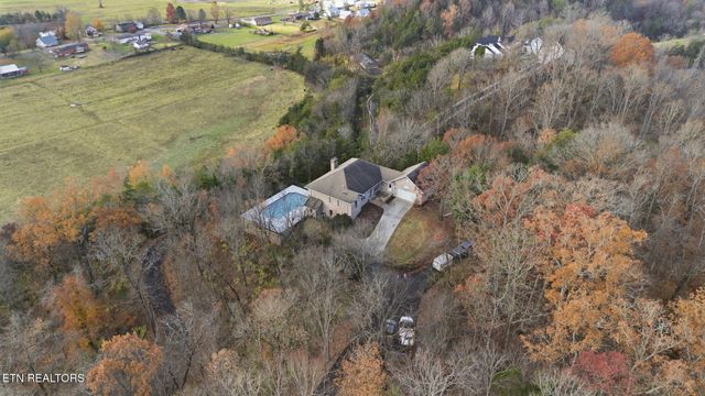 310 Teague Lane, Sevierville, TN 37862