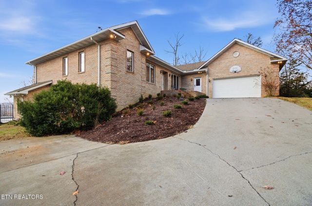 310 Teague Lane, Sevierville, TN 37862