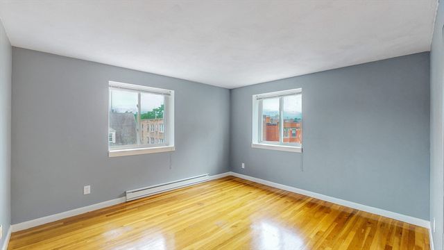 39 Englewood Ave 24, Boston, MA 02135