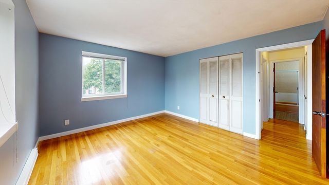 39 Englewood Ave 24, Boston, MA 02135