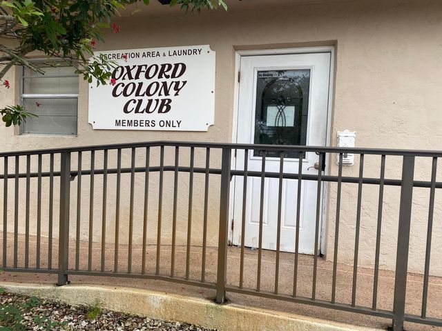209 OXFORD 200, West Palm Beach, FL 33417