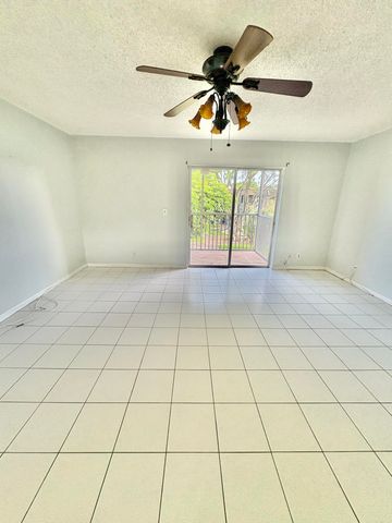 209 OXFORD 200, West Palm Beach, FL 33417