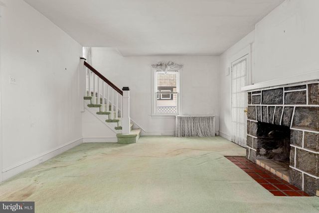 25 OAK LN, Havertown, PA 19083