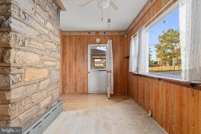 25 OAK LN, Havertown, PA 19083