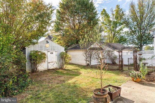 25 OAK LN, Havertown, PA 19083