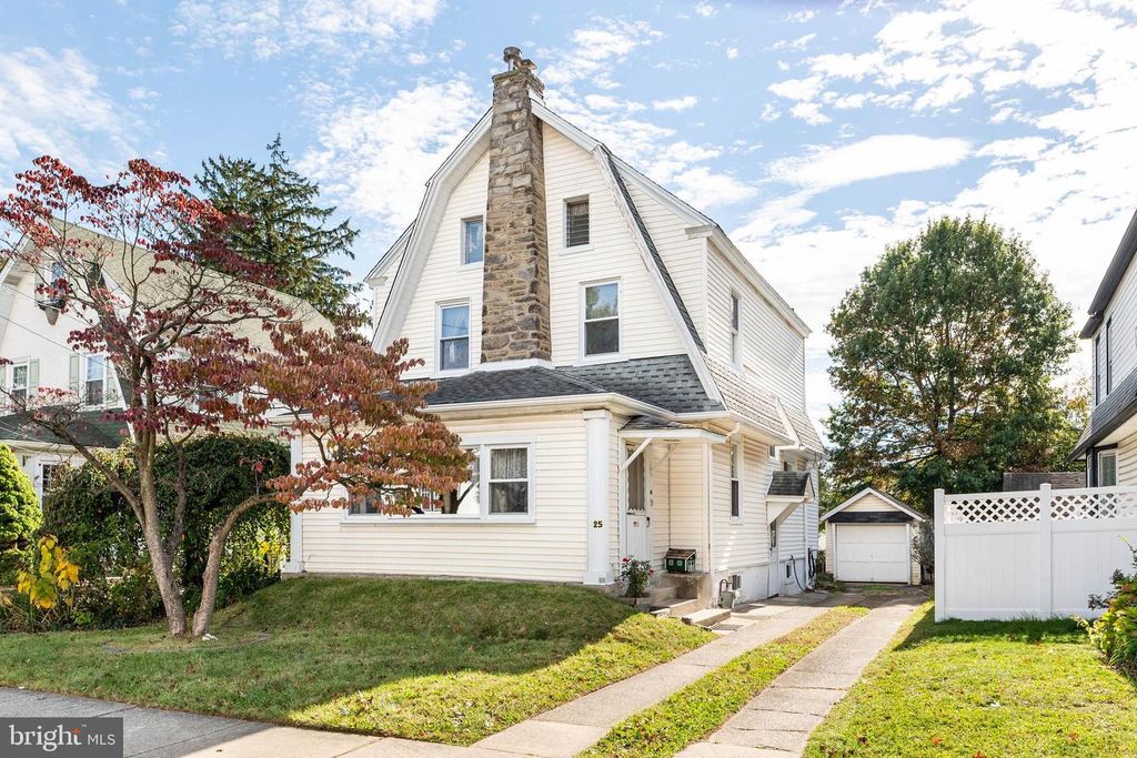 25 OAK LN, Havertown, PA 19083