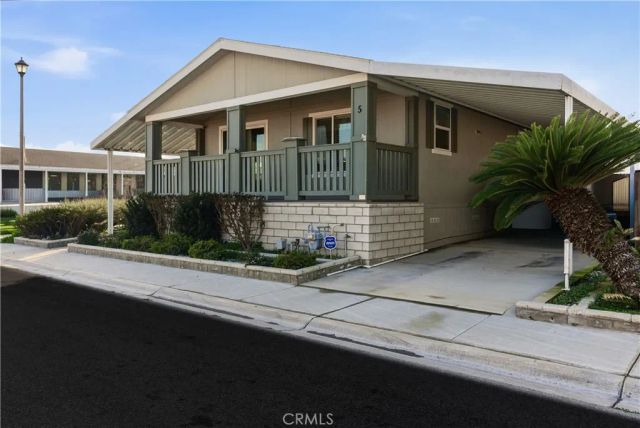 1225 Taft 5, Bakersfield, CA 93307
