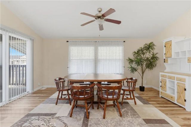1225 Taft 5, Bakersfield, CA 93307