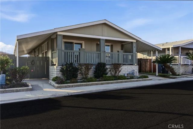 1225 Taft 5, Bakersfield, CA 93307