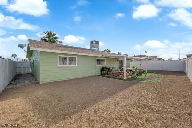 5280 Vicksburg Avenue, Las Vegas, NV 89122