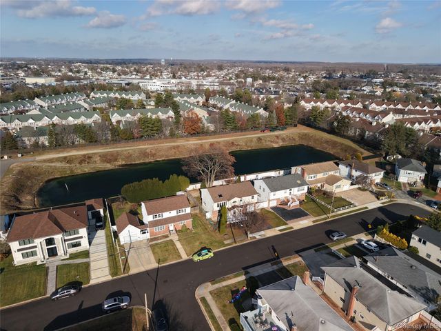 106 Harrison Avenue, Bethpage, NY 11714