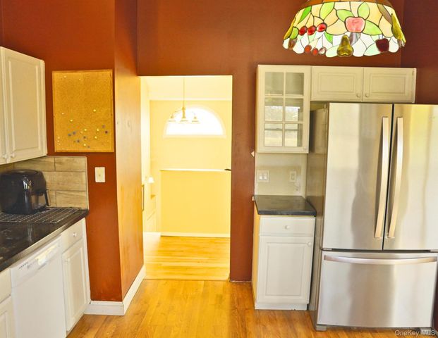 106 Harrison Avenue, Bethpage, NY 11714