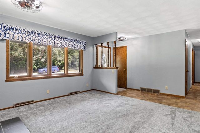 3729 Tripp Road, Janesville, WI 53548