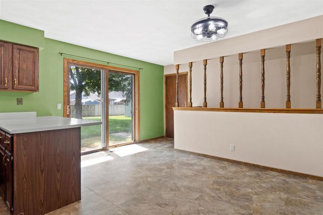 3729 Tripp Road, Janesville, WI 53548