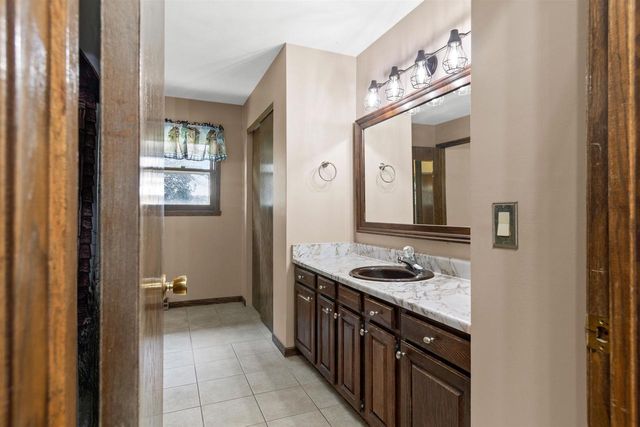 3729 Tripp Road, Janesville, WI 53548