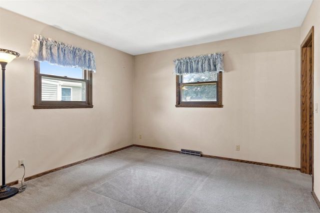 3729 Tripp Road, Janesville, WI 53548