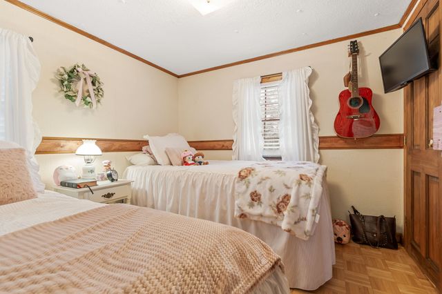 253 Henslee Rd, Shelbyville, TN 37160