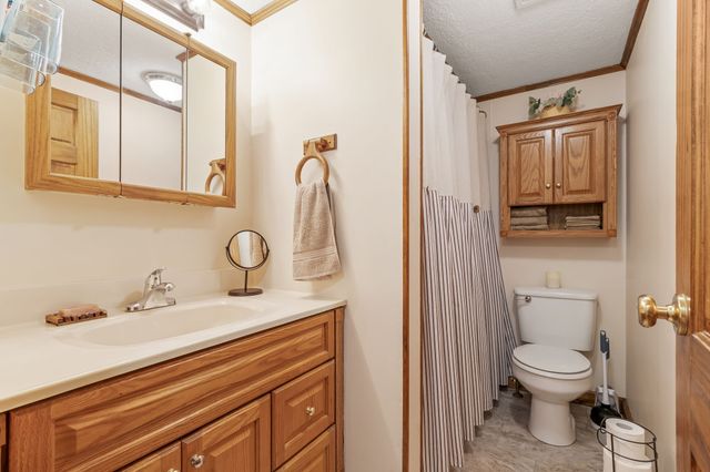 253 Henslee Rd, Shelbyville, TN 37160