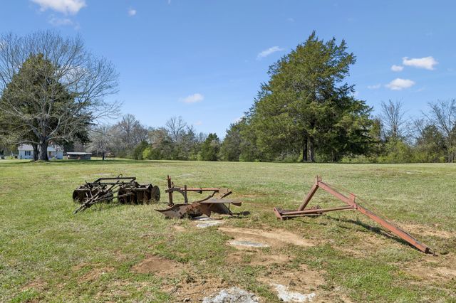 253 Henslee Rd, Shelbyville, TN 37160