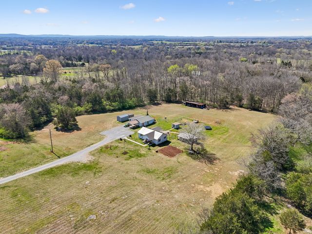 253 Henslee Rd, Shelbyville, TN 37160