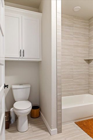 6510 SW Whispering Oak, Lawton, OK 73505