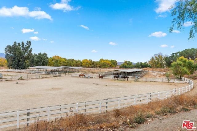 805 N Sanderson Avenue, San Jacinto, CA 92582