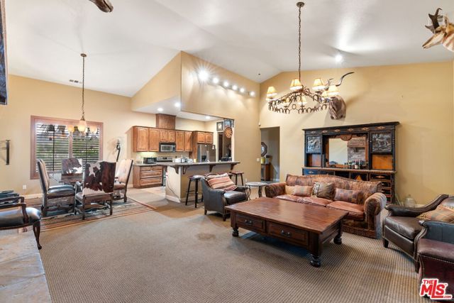 805 N Sanderson Avenue, San Jacinto, CA 92582