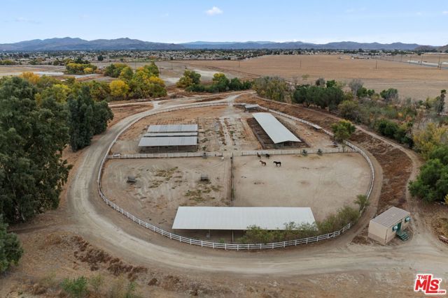 805 N Sanderson Avenue, San Jacinto, CA 92582