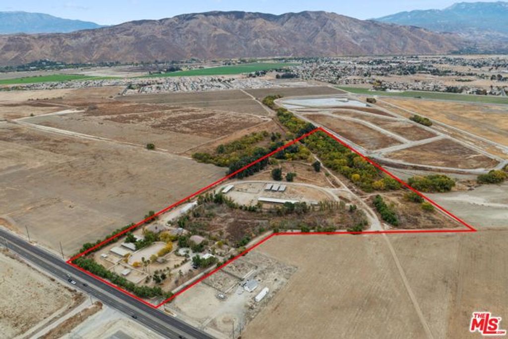 805 N Sanderson Avenue, San Jacinto, CA 92582